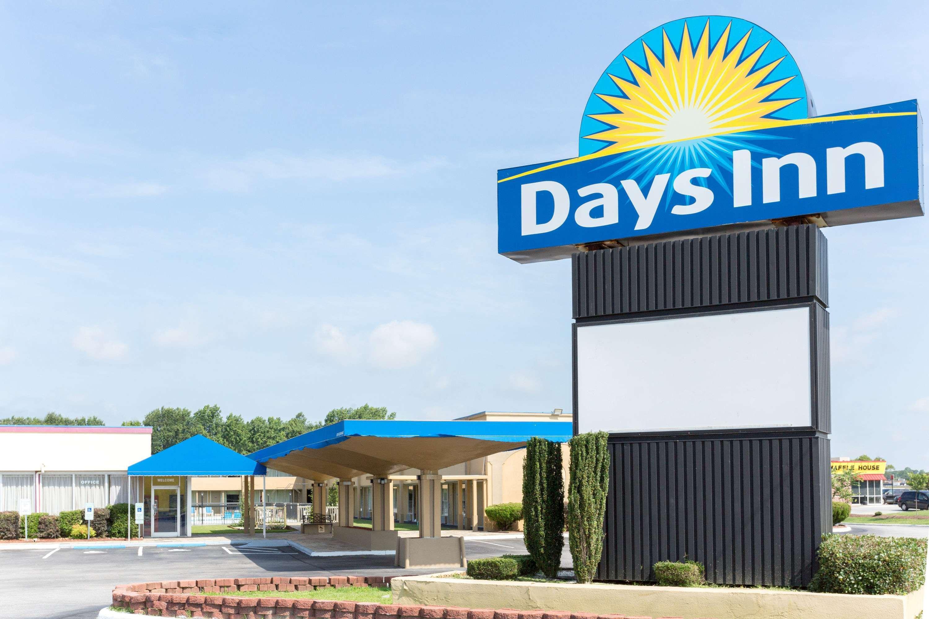 Days Inn By Wyndham Washington Exterior photo